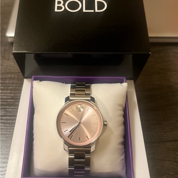 Women’s Movado Bold watch - Picture 6 of 7